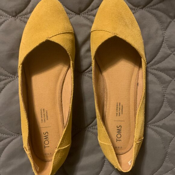 Cute TOM's Mustard Yellow Flats - Sz. 8.5 - Picture 4 of 7